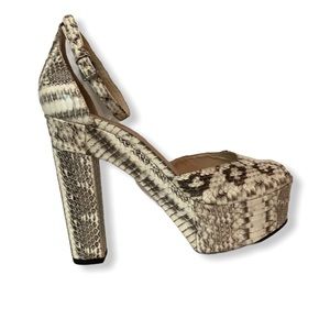KORS MICHAEL KORS Snakeskin 6” Platforms Sz 9